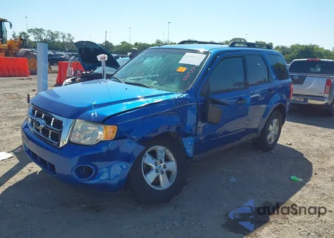 2012 Ford Escape Xlt z USA, uszkodzony, nr VIN 1FMCU0D75CKC00546